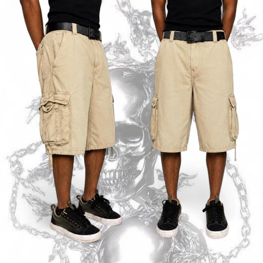 Baggy akademiks cargo shorts in